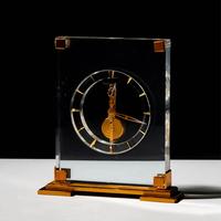 Zdjęcie przedmiotu 433: Zegar biurkowy z mosiądzu i akrylu